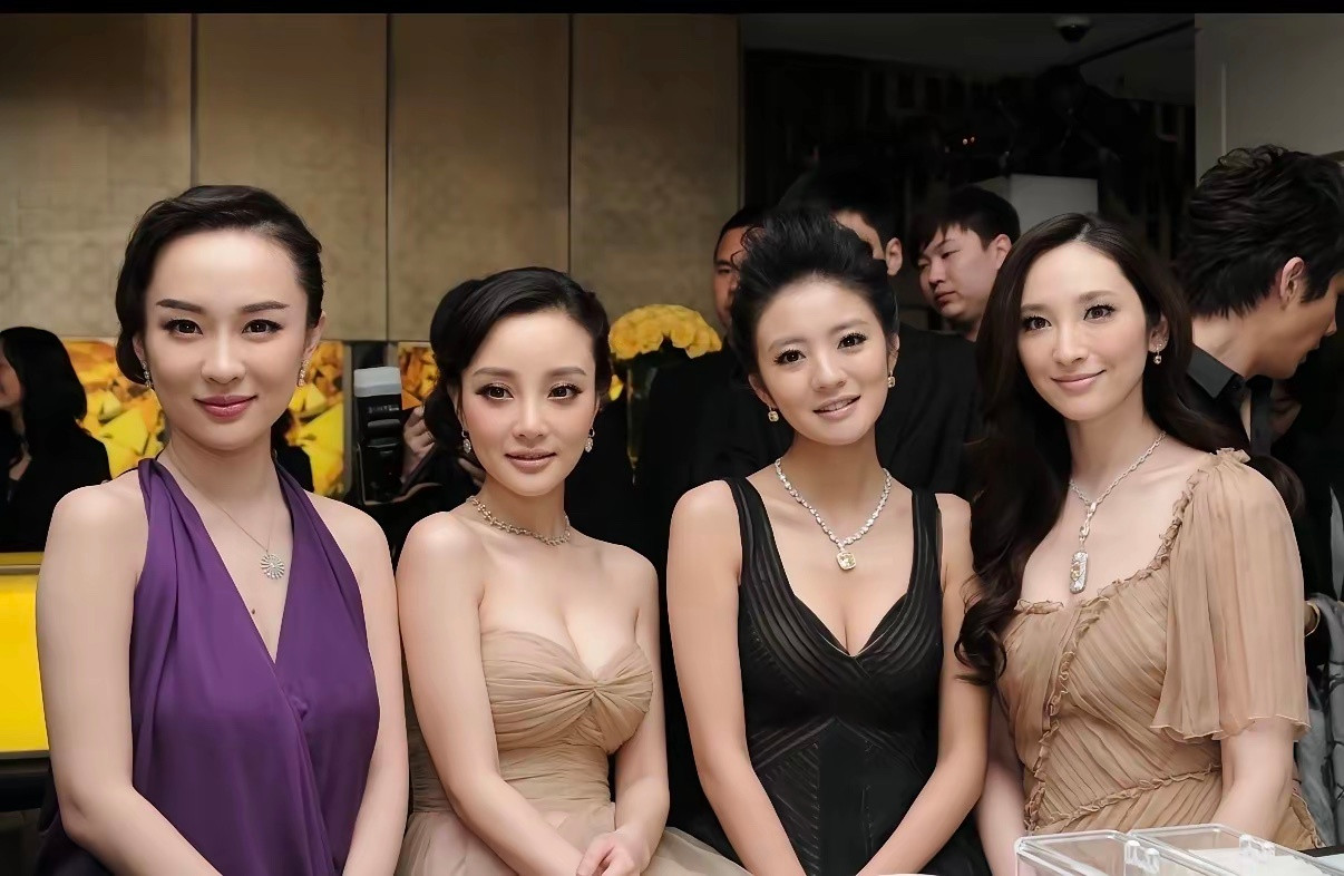 深度诠释了什么叫同框不同命