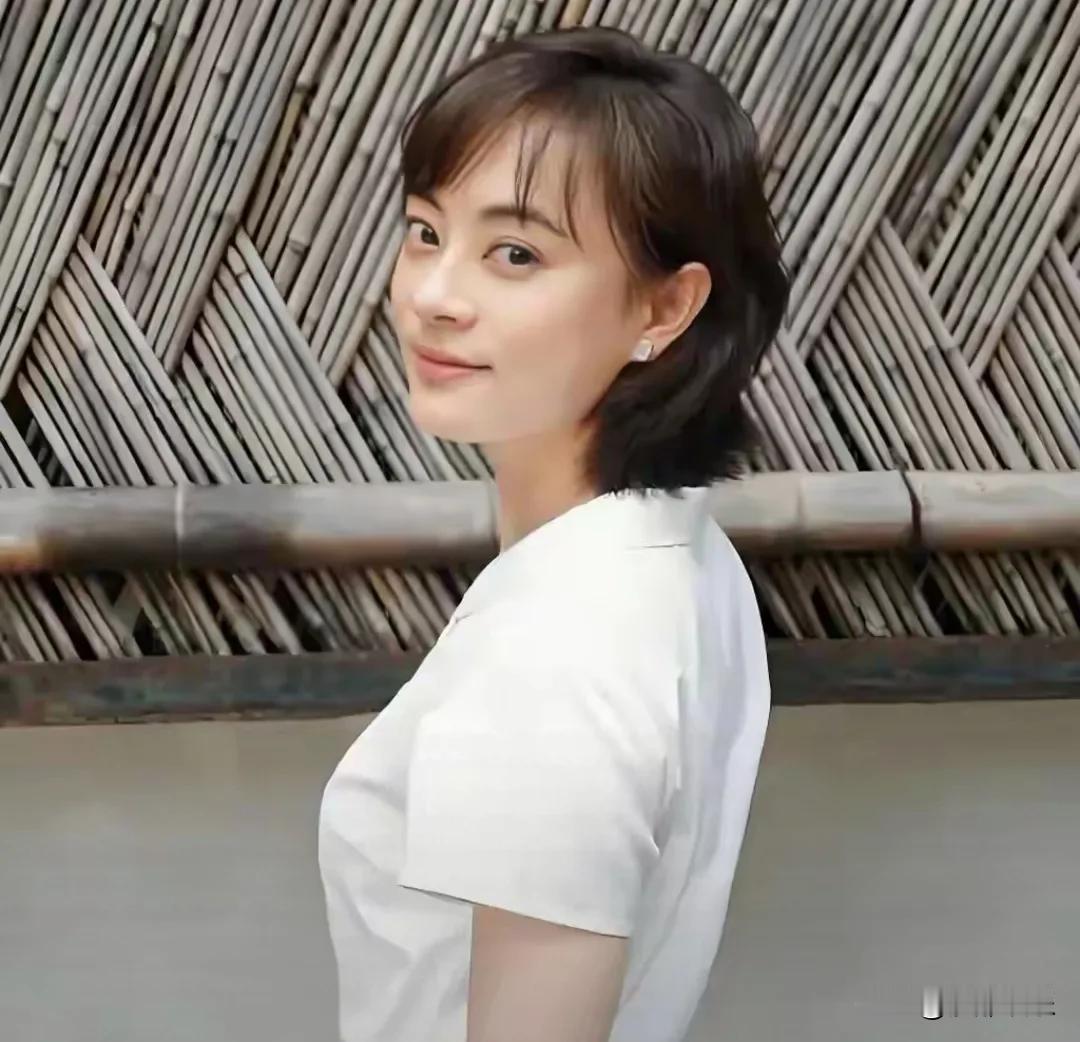 孙俪，很难不让人竖起大拇指！5月27日，孙俪在社交平台自曝了一条让人又心疼又