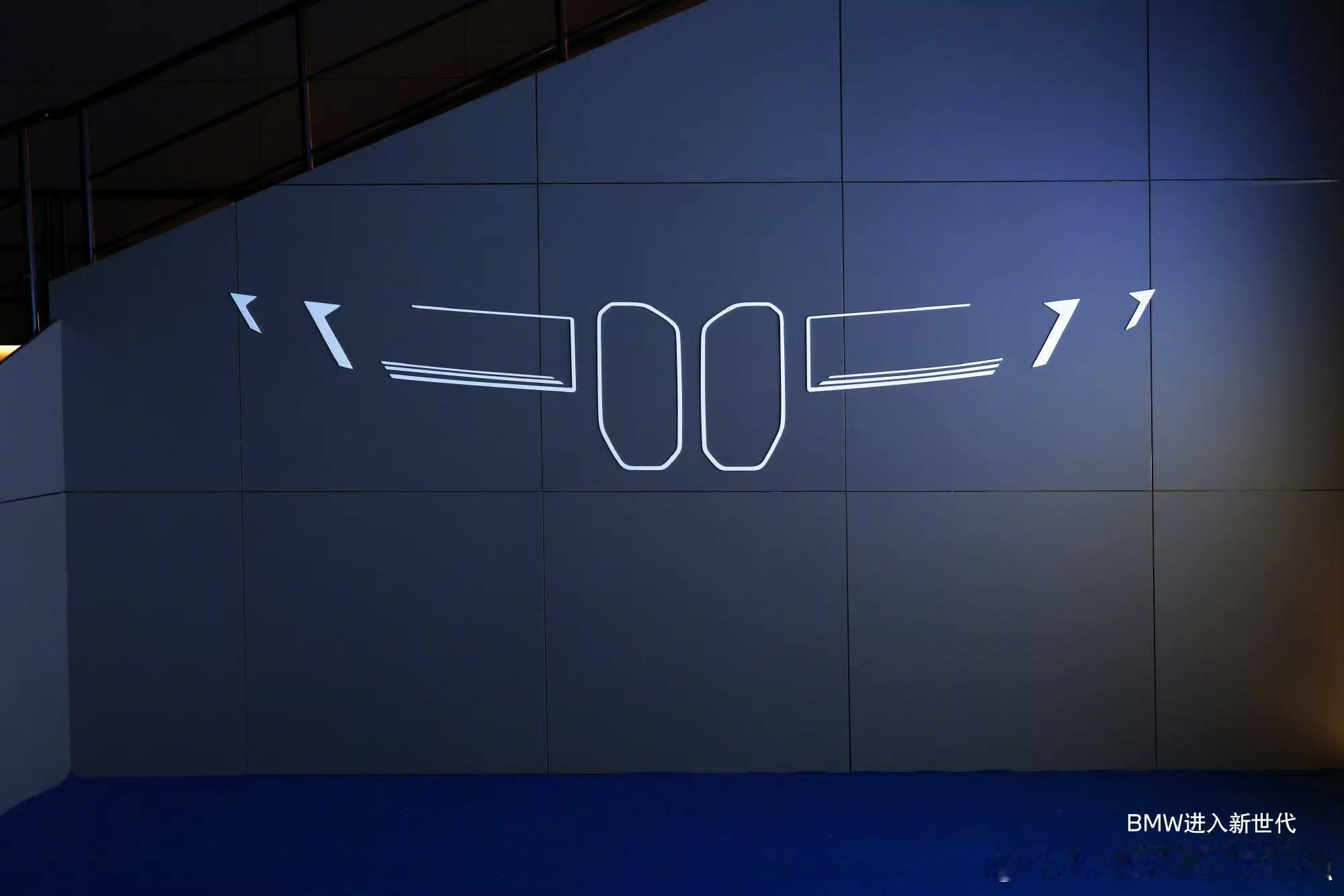 宝马大圆柱电池续航超900公里合资还有的追！打破纯电豪华SUV续航焦虑魔咒，新