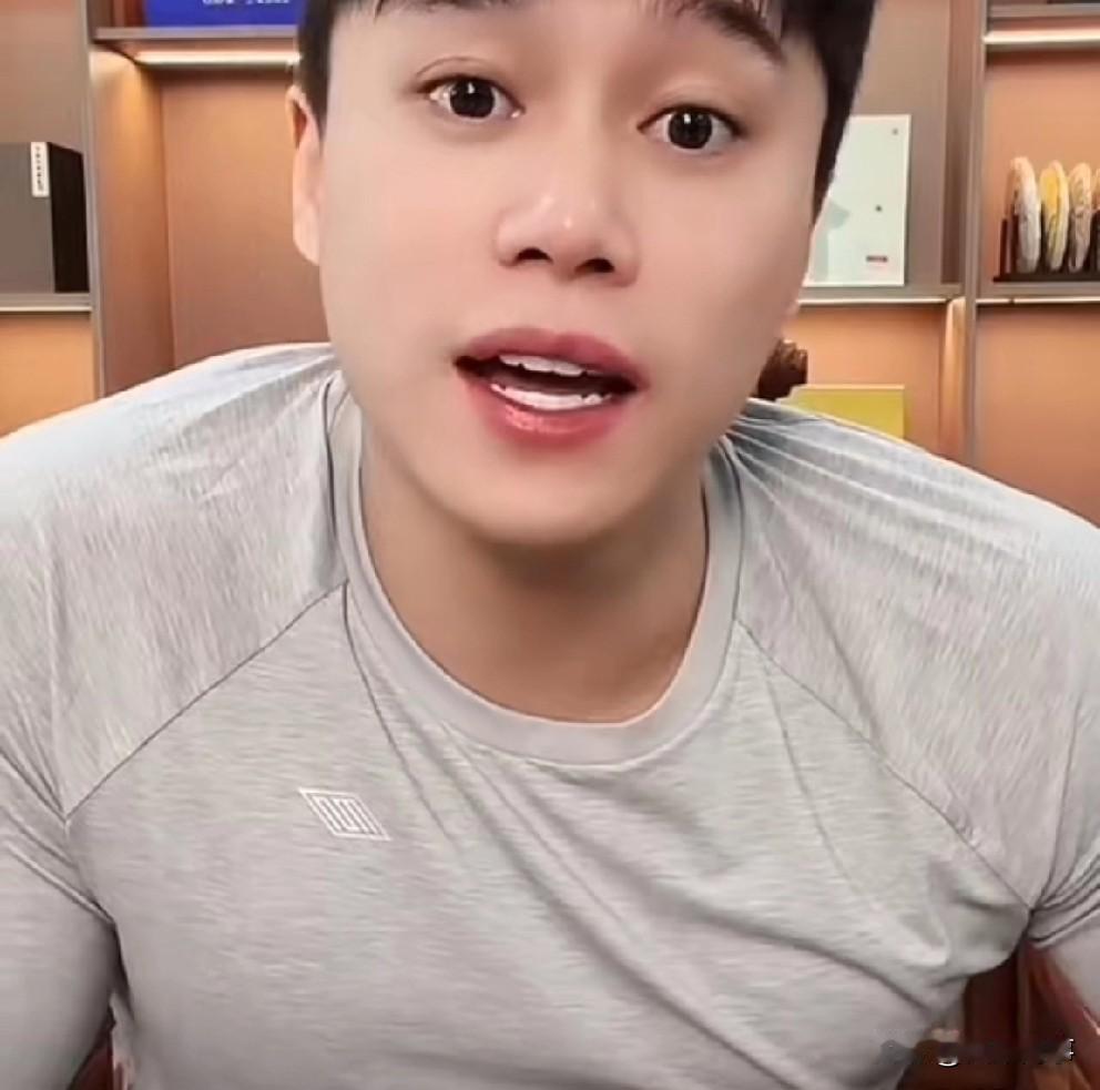刘二狗讲述往事，后起之秀被老网红打压，被散打威胁，二驴小人！