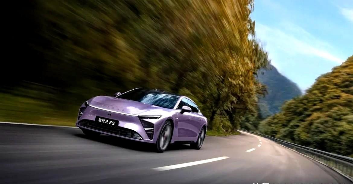 不得不说，比亚迪绝对把市场消费者研究透了！但是奇瑞也不是等闲之辈！2025