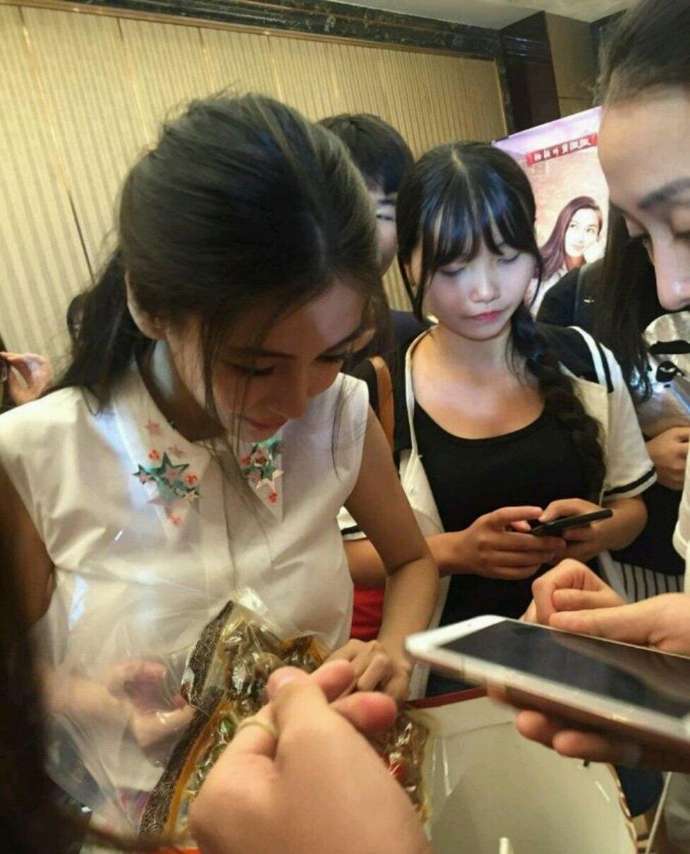 angelababy*杨颖2016/07/31贝微微时期原相机后置生图永远