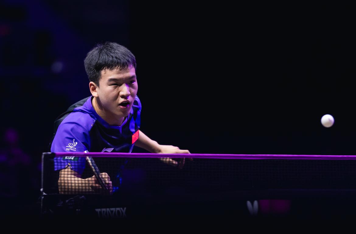 三局都是逆转，向鹏3-1西多仁科，将战张本智和。向鹏是去年仁川冠军赛的冠军，而