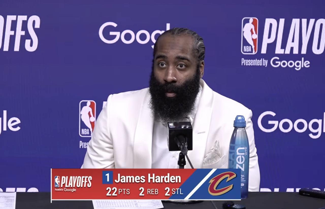 如果是哈登，哈登会心平气和的跟梅里尔说，这球你应该投，不应该传。但是这种性格不好