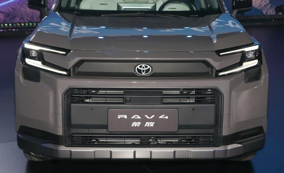 不服不行!这就是明摆着的实力![赞]2020年——丰田销量近953万辆，全球第