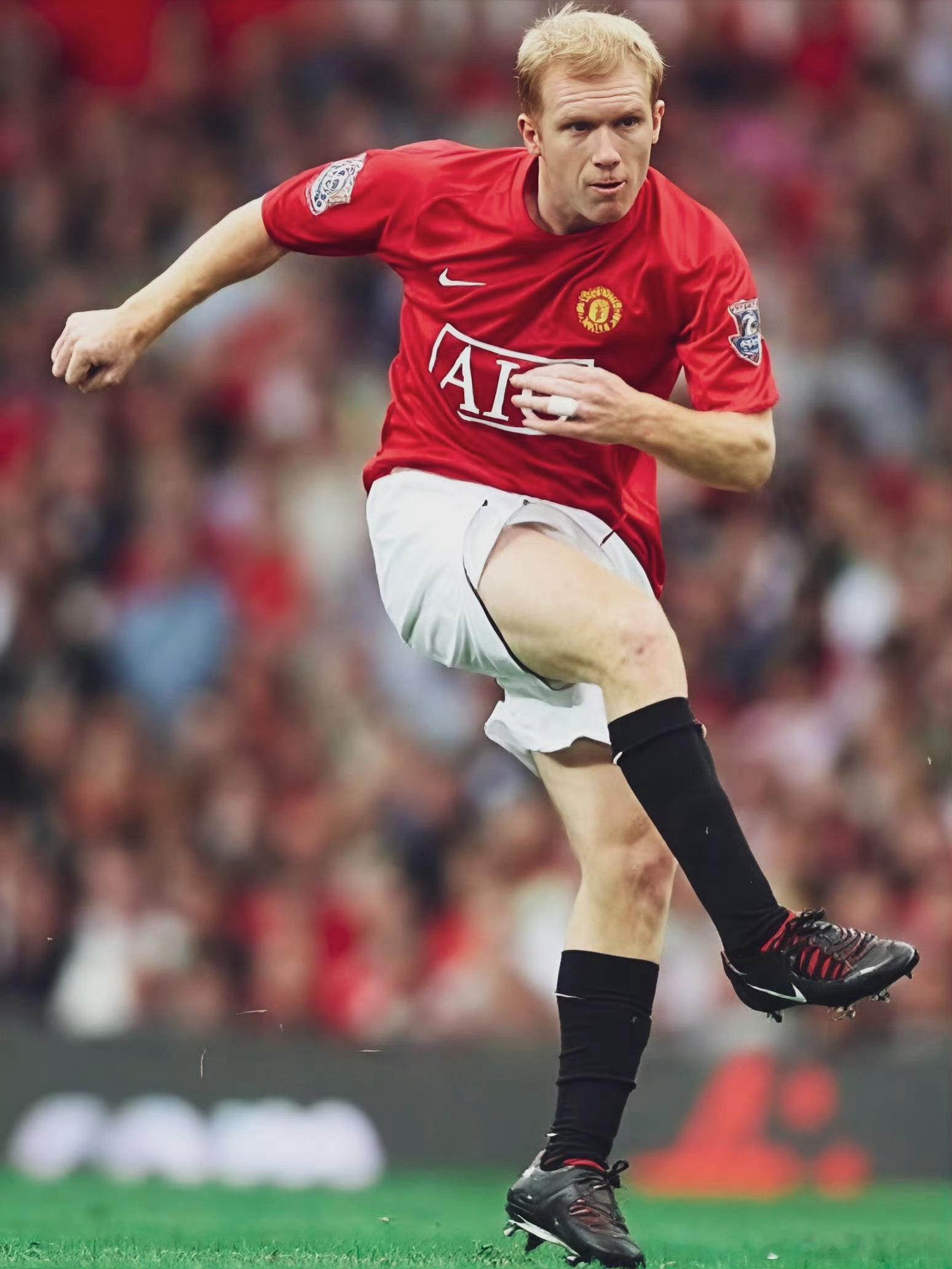 斯科尔斯：“2000年欧洲杯期间，吉格斯的经纪人联系我，说国际米兰想给你开出年薪