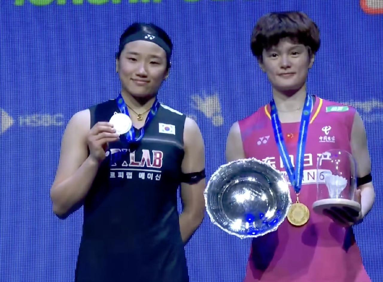 王祉怡爆冷击败安洗莹!结束交手10连败、终结了安洗莹国际赛场36连胜，国羽女单时