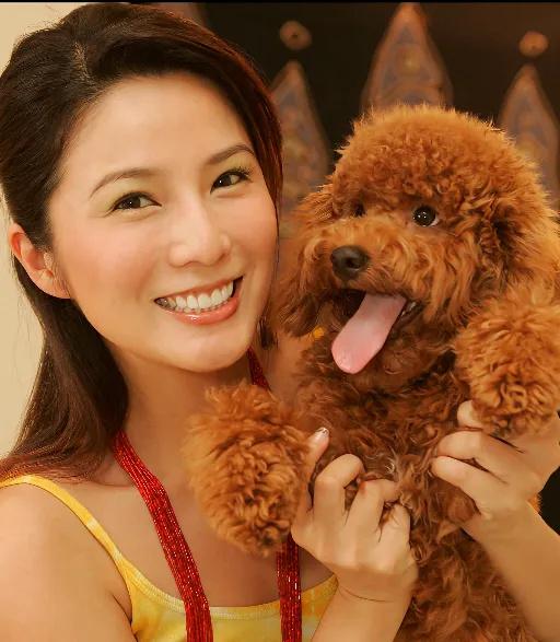 被骗子卷走全部积蓄，变卖嫁妆金器、劳力士表和爱马仕包的她，为什么还能在睡梦中走得