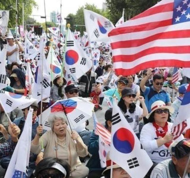 美国人骨子里都清楚：中国无论武器进步多快，先进到什么程度都不会主动攻击美国本土