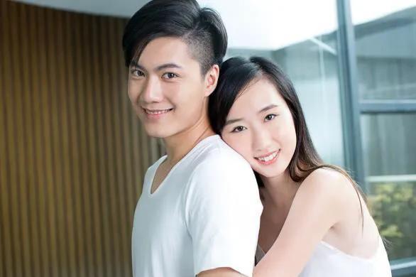 男人很坚定的提出分手，还能和好吗？“你好，我想问，男人很坚定地提出分手，还能和