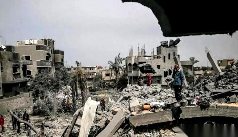 以色列军方的战机刚飞走，一份声明就递了出来，直接官宣：我们空袭了叙利亚南部的军事