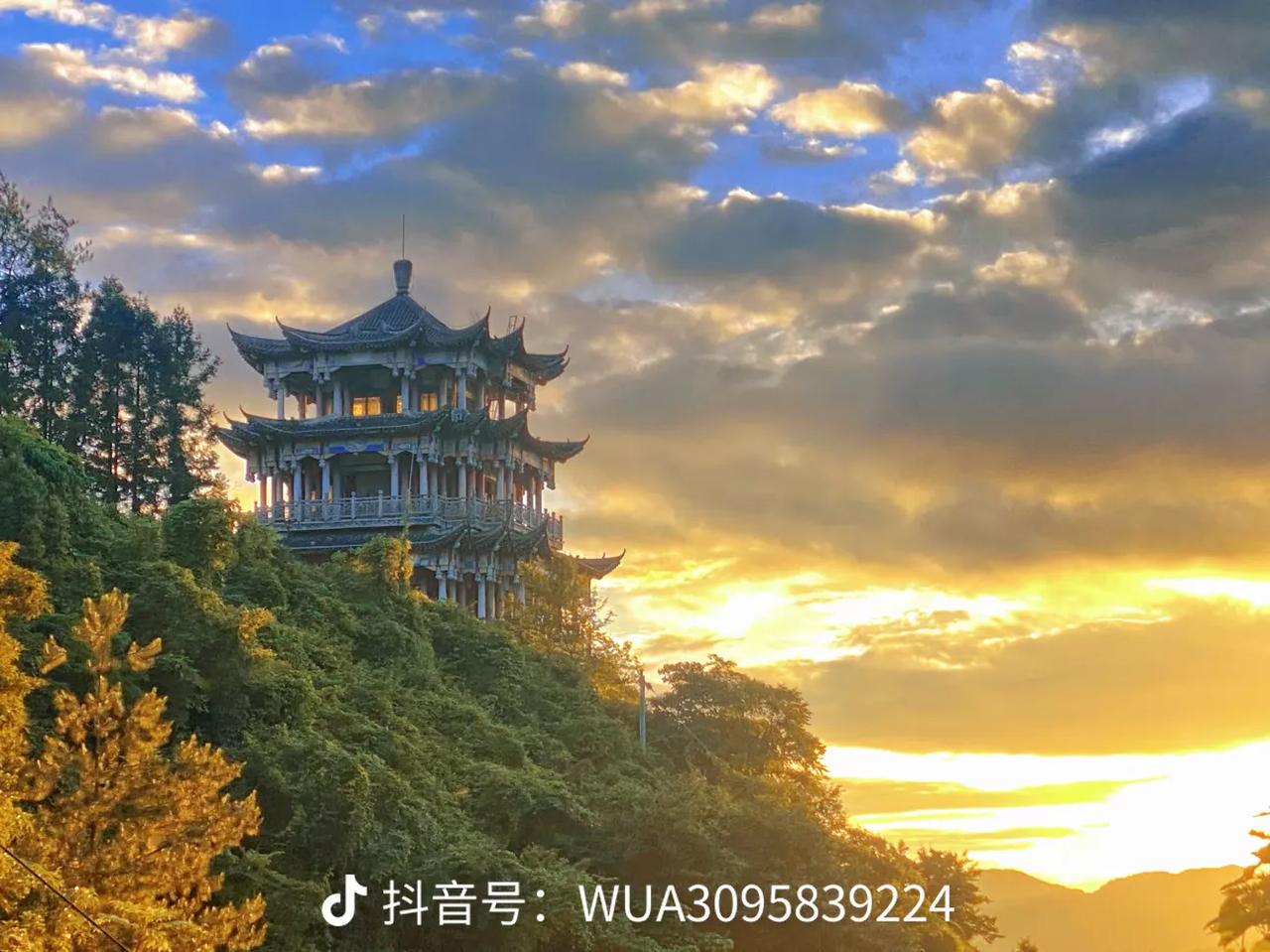 央视频这次竟然开历史先河，搞了一个大动作。一夜之间，把设了多年的会员频道在一瞬