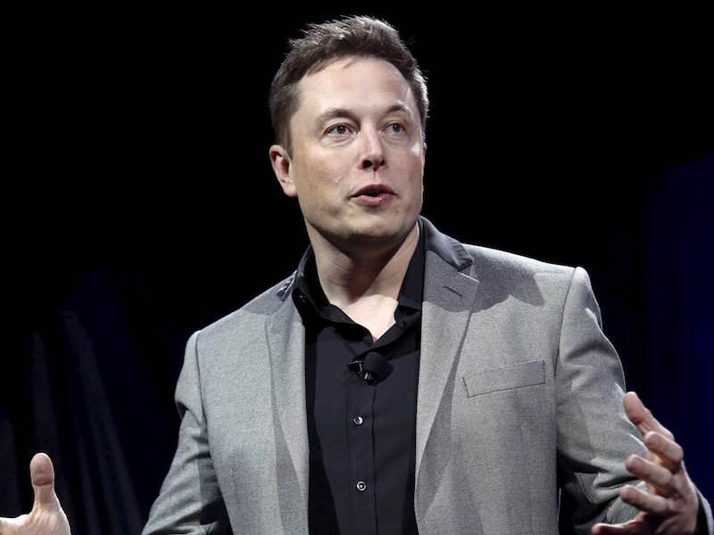 约翰・卡尔霍恩的二十五号宇宙实验，早就预言了AI接管劳动的结局。很多人畅想未来A