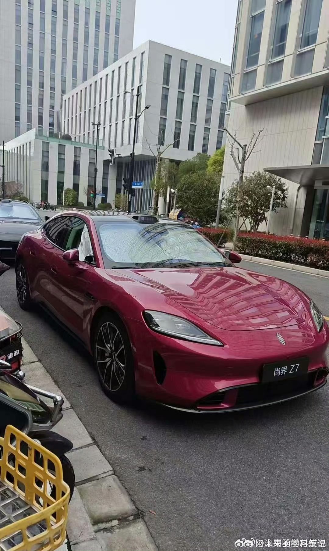 尚界Z7除了可以调“牌”，还有“牌”在手，一张很大的“牌”，慢慢来尚界z7t尚