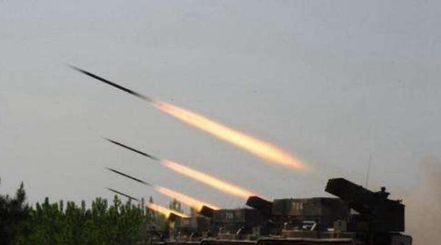 为什么日本敢惹咱们，却不敢去惹朝鲜，因为日本很清楚，咱们是讲道理的，可朝鲜就不会