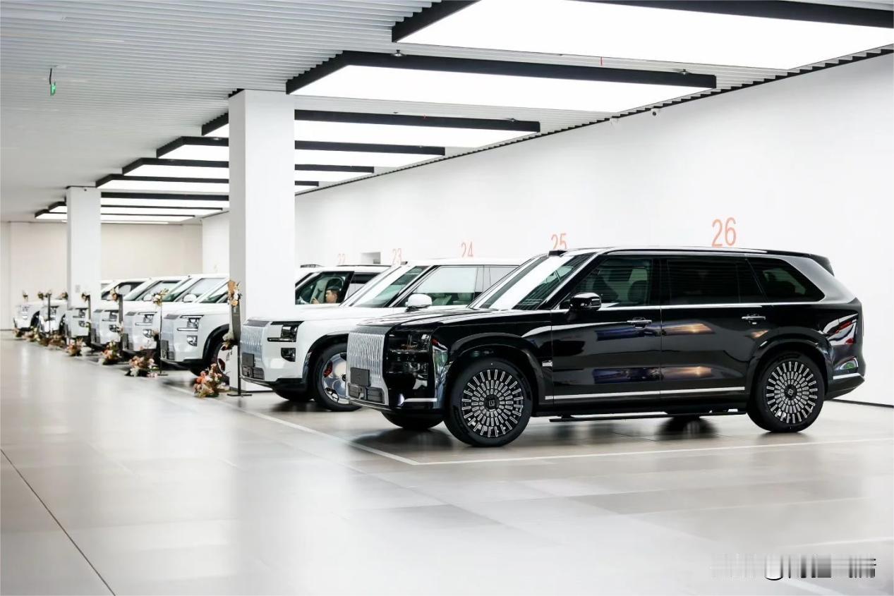 电动豪车怎么选？极氪9X、问界M9、理想L9实测大比拼45-60万级电动豪