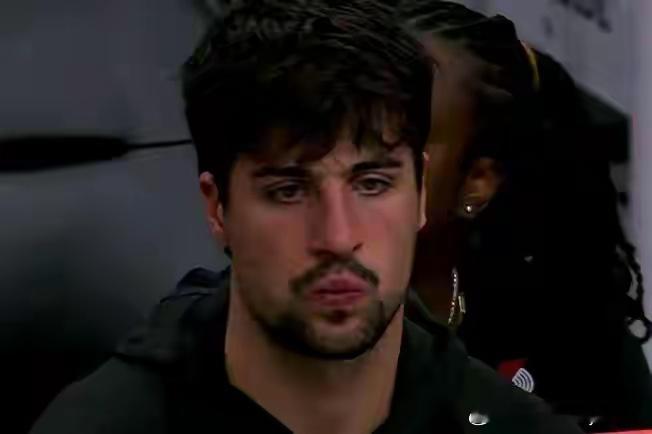 开拓者打爆太阳，3个万万没想到：1：万万没想到：开拓者全明星阿夫迪亚打了不到1分