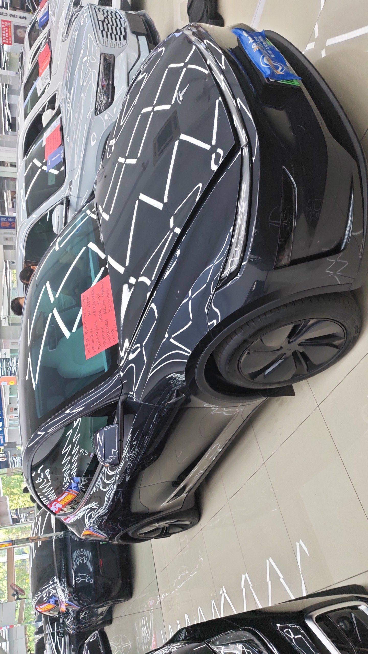 26万提辆特斯拉ModelY，三个月开了近3万公里，被“幽灵刹车”劝退，卖车亏