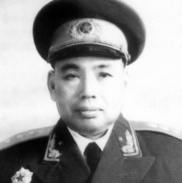 许世友脾气火爆，而四大野战军的一号首长里，都有哪些人能镇得住许世友将军呢？能让