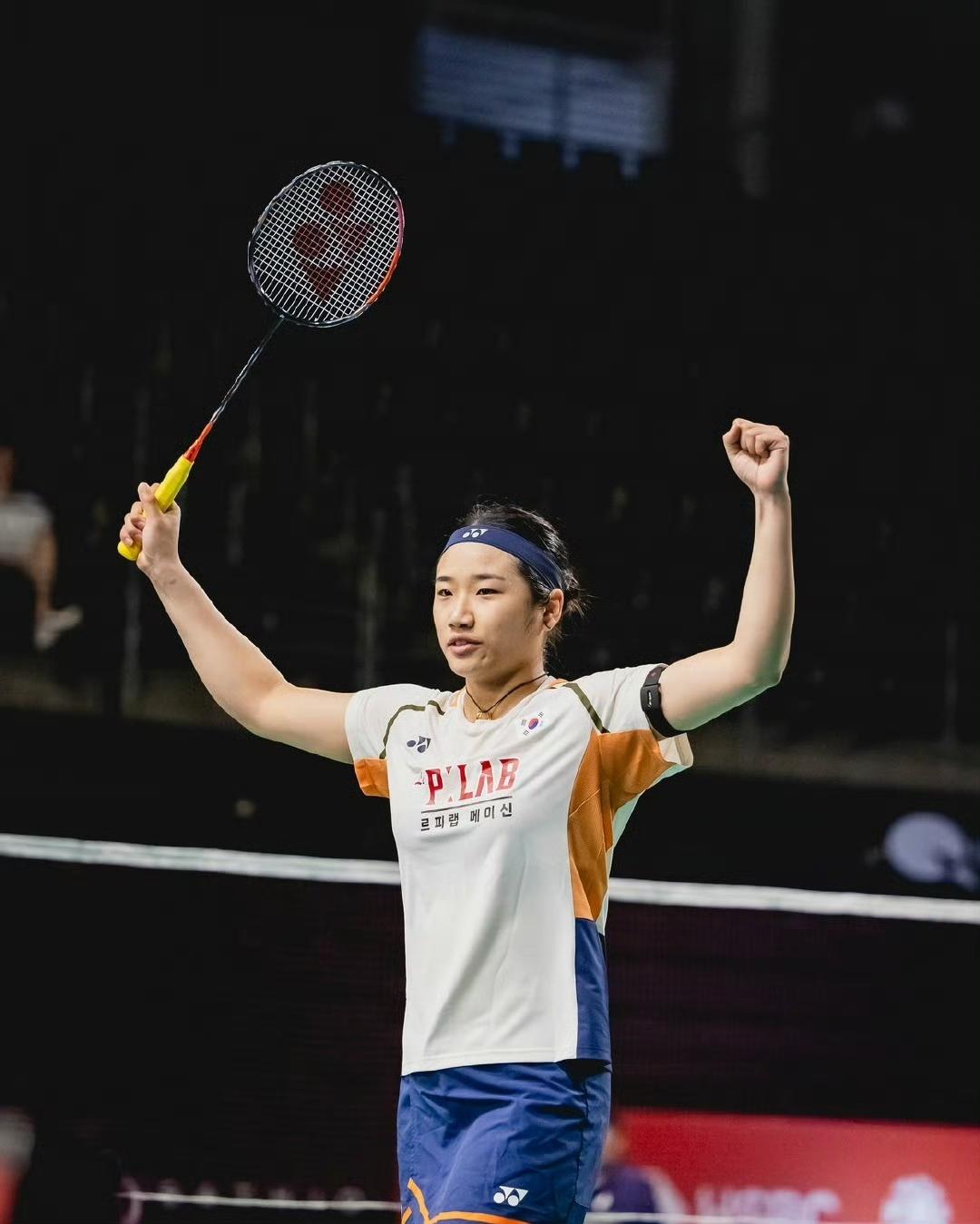 安洗莹:2026赛季实力状态无解!在2025赛季，韩国羽毛球选手安洗莹在世界羽