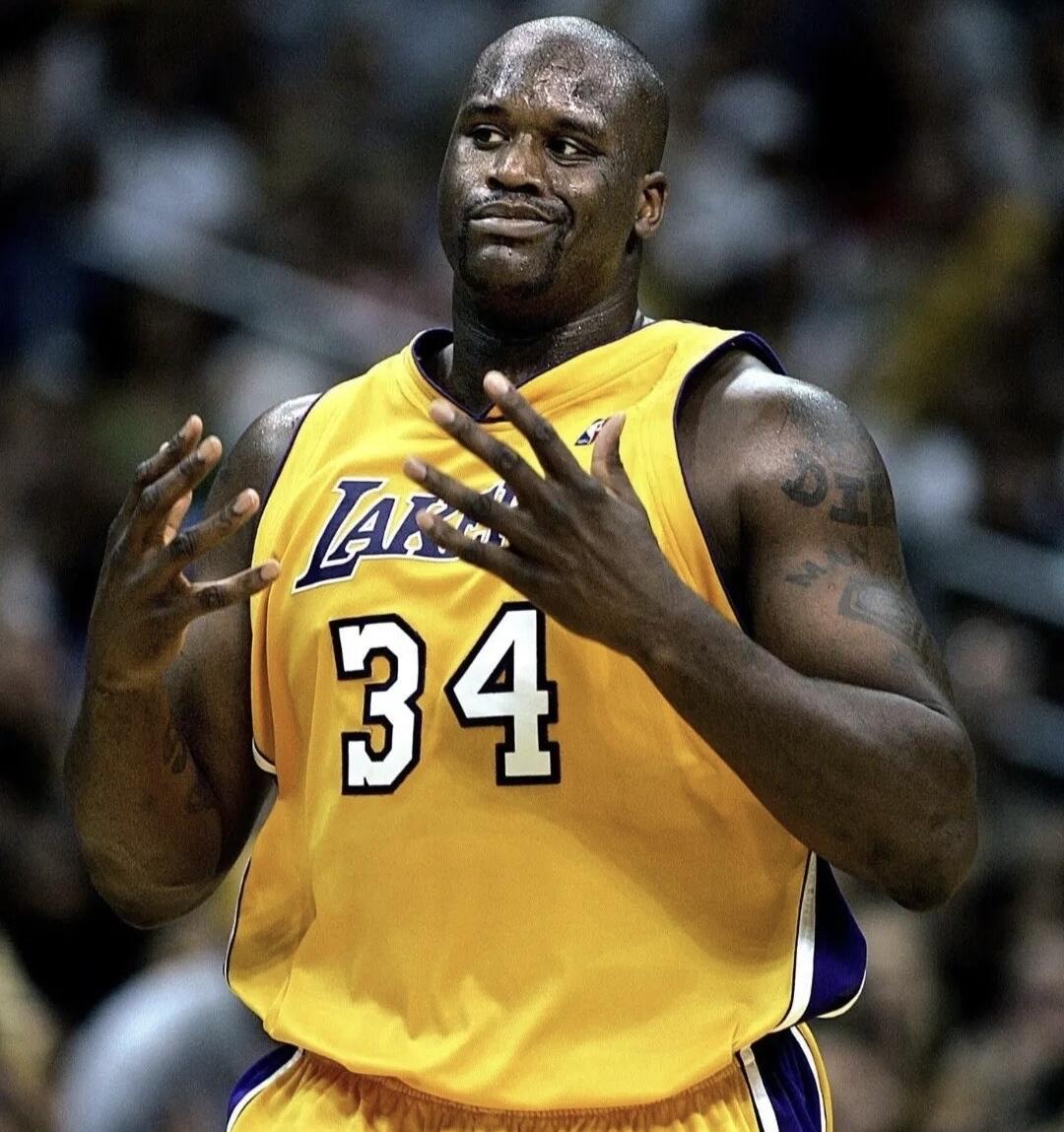 NBA联盟历史上依靠犯规才能防住的五大球星第一：奥尼尔，当年联盟各球队为了限