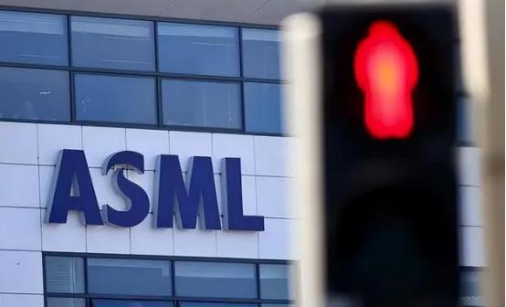 忍无可忍，无需再忍！面对ASML彻底断供DUV光刻机，北京直接甩出三句硬