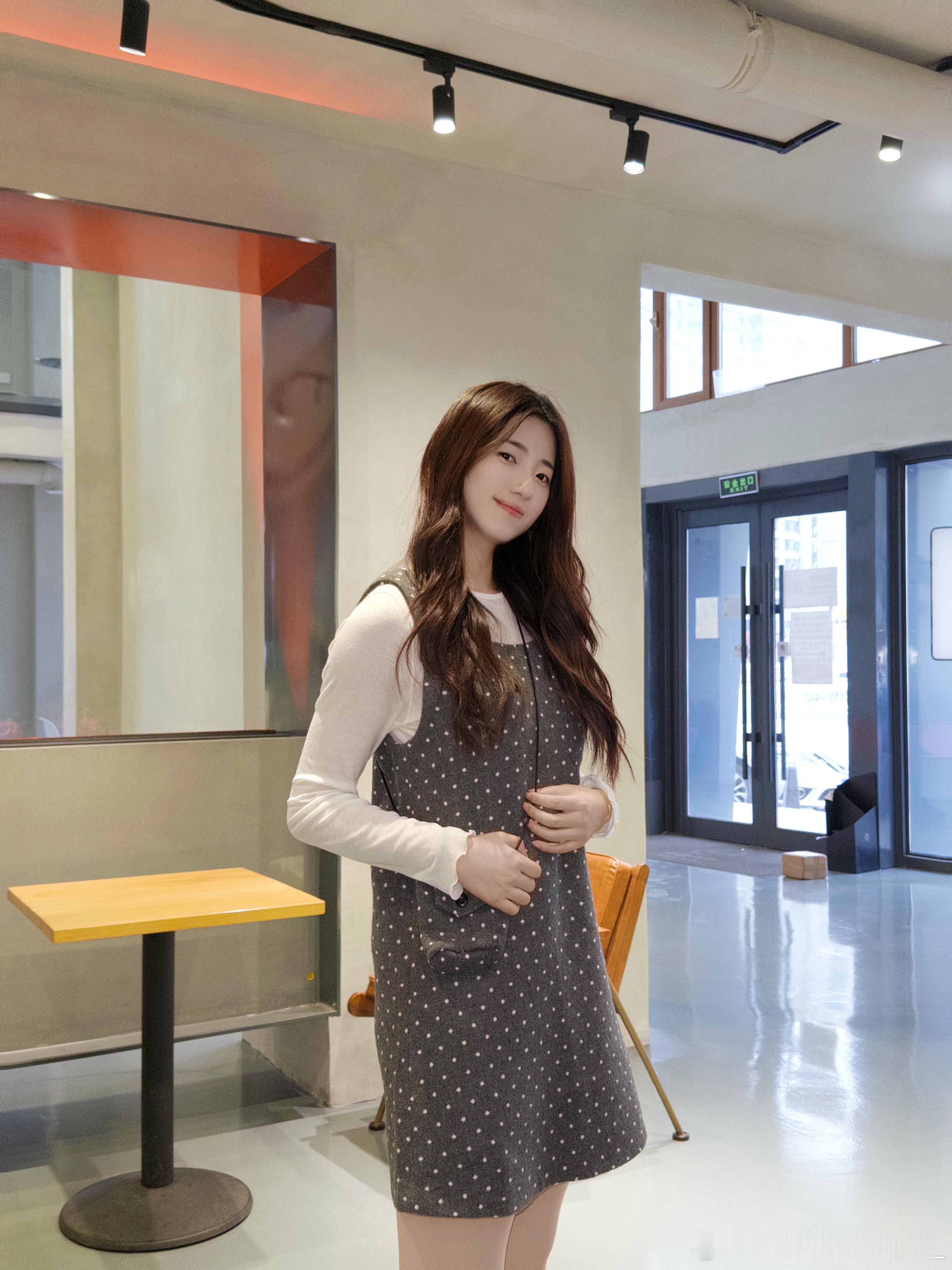 冬日小猫*.❄︎·°。𐄙