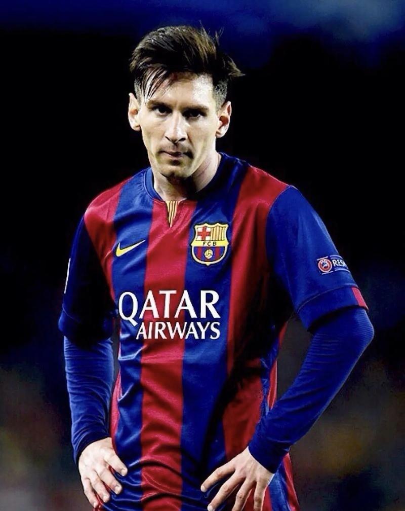 瓜迪奥拉生涯执教球员最佳阵容！放在足坛历史无敌了吧？你们还能组合出比这个更强的阵