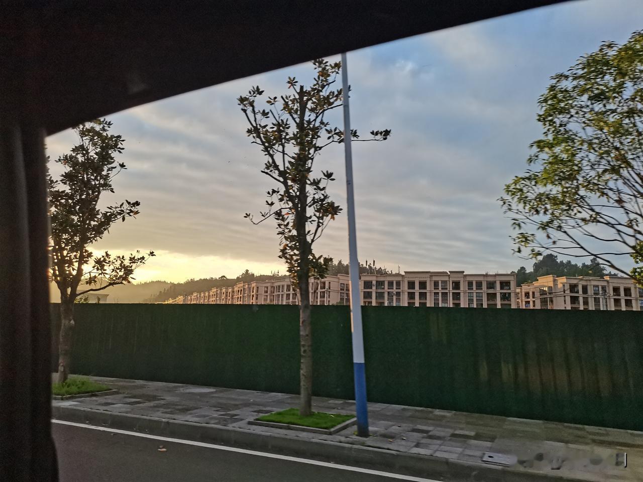 养老金低于3000元的人有多少?其实身边很多普通退休长辈，养老金大多都在3000