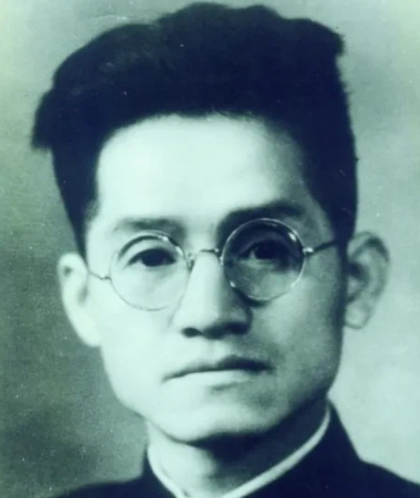 1937年，太原兵工厂的刘贵福，听说八路军打了胜仗，就带4个工友，打算去投奔八路