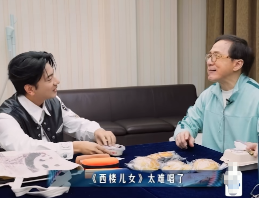 成龙，被《西楼儿女》难住了！他去参加音乐综艺《国乐无双》，为唱好《西楼女儿》
