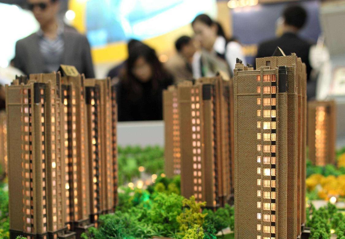 房贷30年变40年，月供立减635元8月28日，央行、金融监管总局联合发文。个