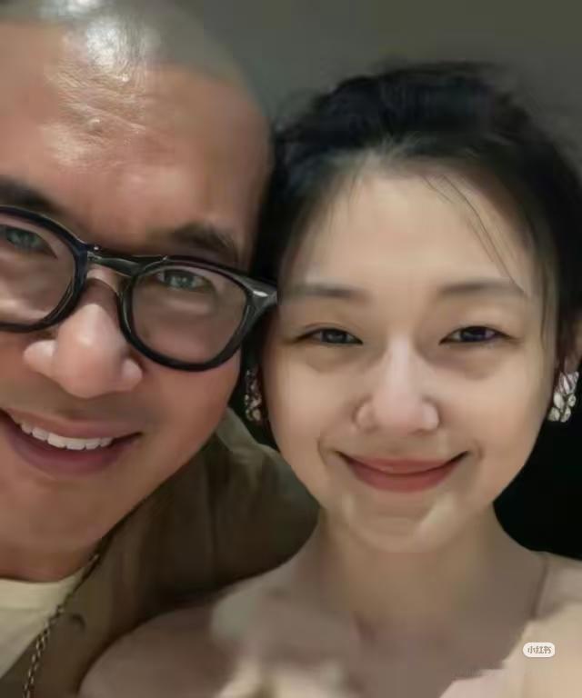 虽然当时全网嘲，但是其实我可以理解大s和具这种感情。我姨妈四十多岁重遇初恋，两