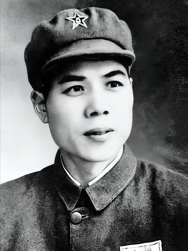 1942年3月，驻扎在鲁南军区的八路军得到一条内线消息：有7名日伪军特务，会趁着