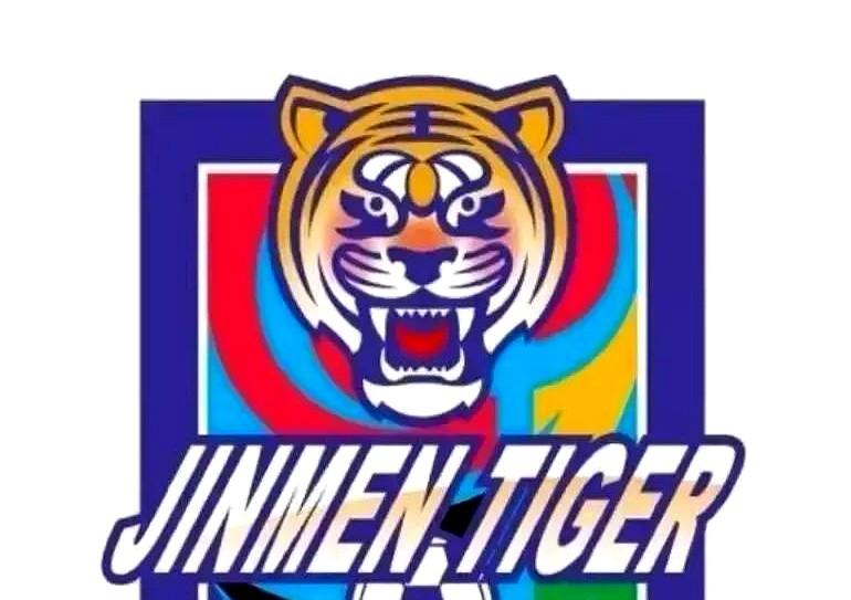 31岁放弃高薪留队，谢维军这波操作到底图个啥？2024赛季一结束，好几家球队