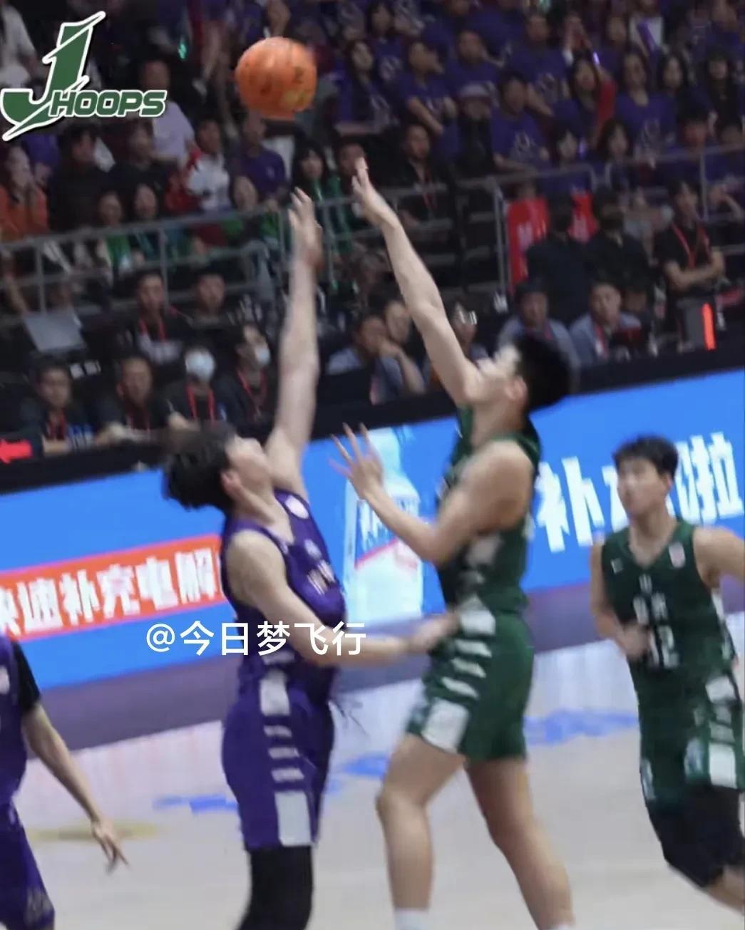 广东队内线有大蛇和小蛇，年青阵容未来可期！昨晚，广东宏远共建球队广东省实验中学
