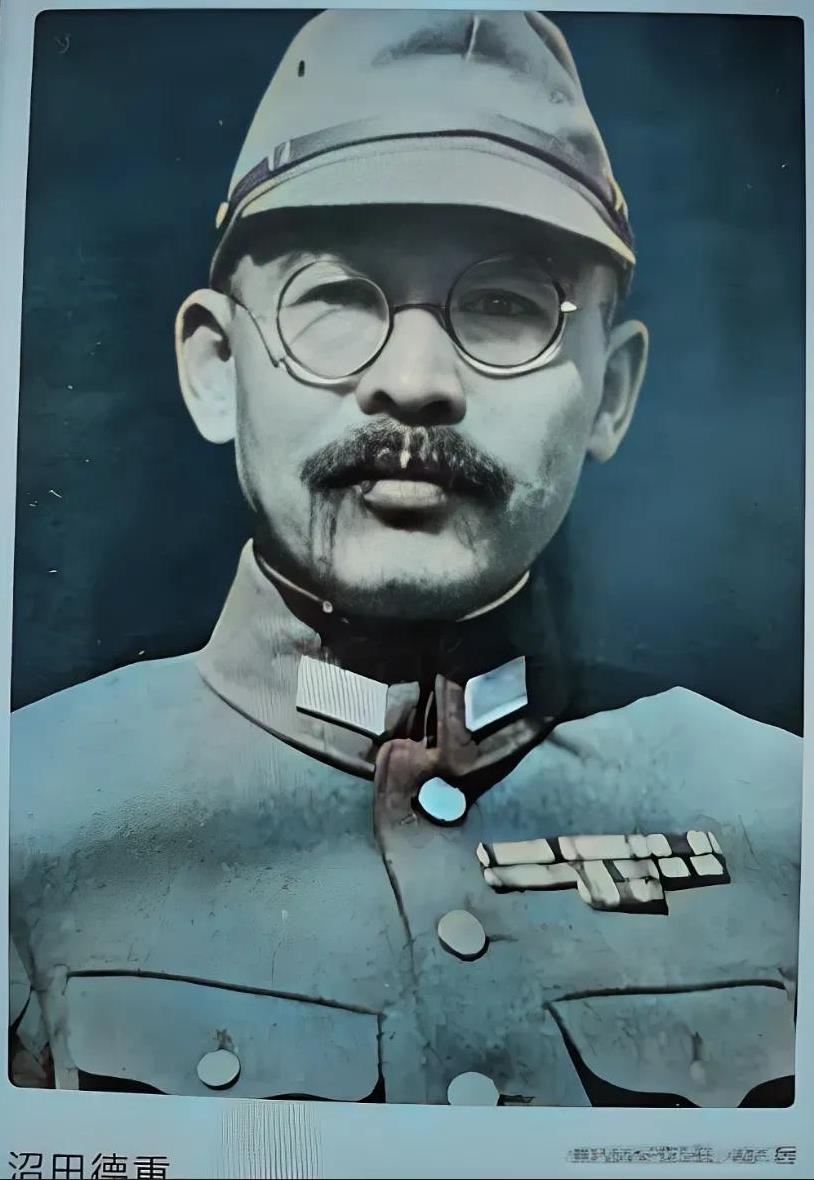 这个日军禽兽就是“三光政策”的推行者沼田德重。二战时期，日军第114师团中将师