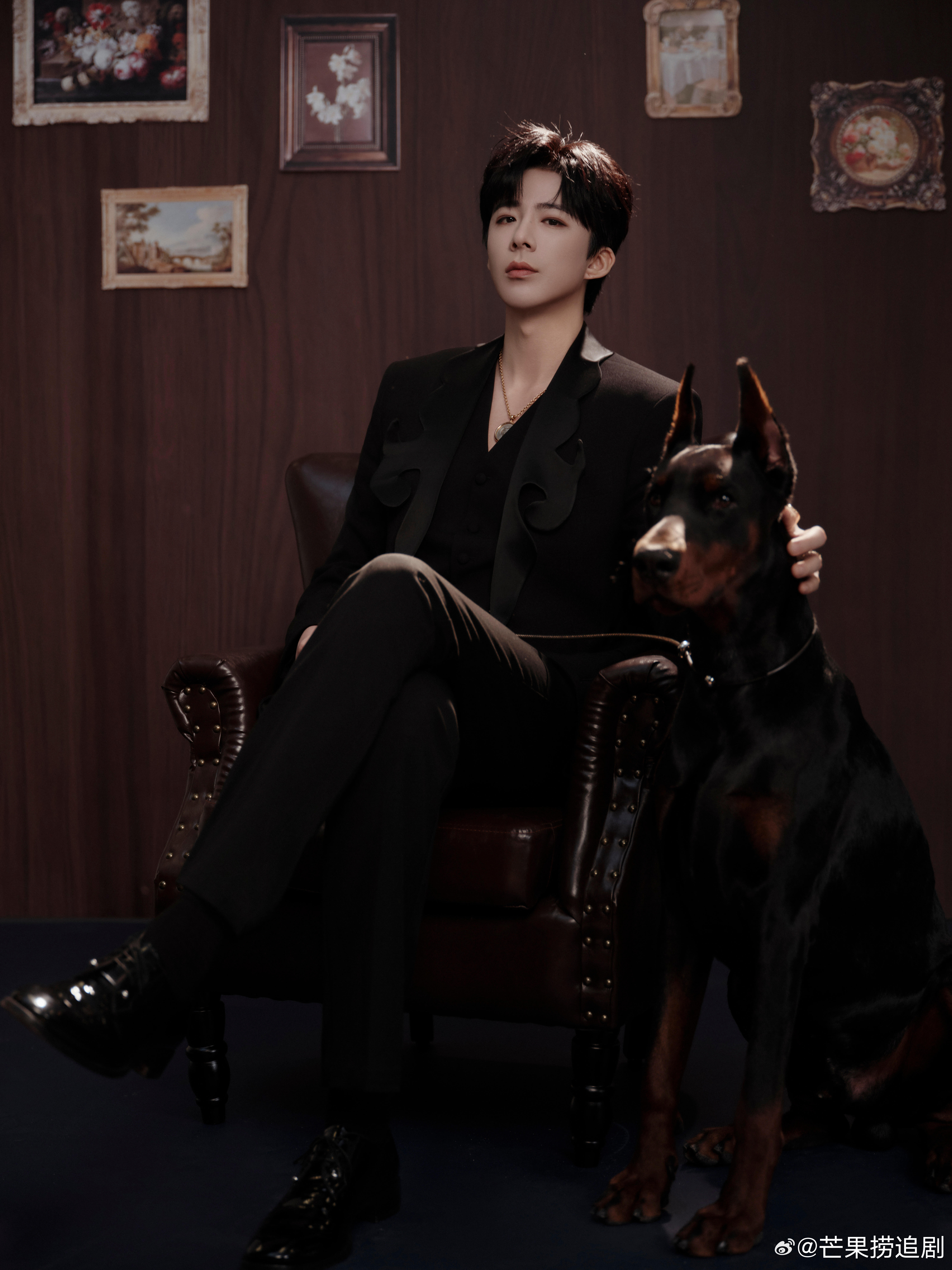 星光大赏出发图第二波，刘宇宁、鞠婧祎、丁禹兮、王安宇、田曦薇、张艺凡、周也、丞磊