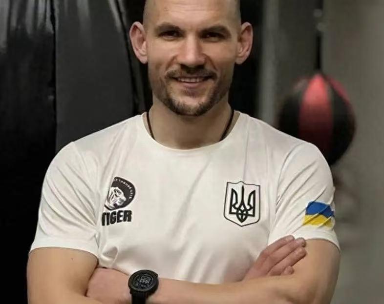 联合国大使访乌遭抓壮丁，随身保镖被带走服役，捞人失败保镖失联朱莉以联合国大使