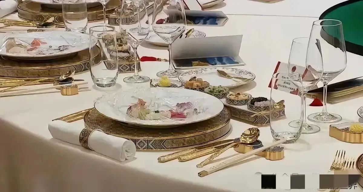 一家上市公司，一次性就能套现30亿，这是被调查的巨力索具被披露的。一个公司的利