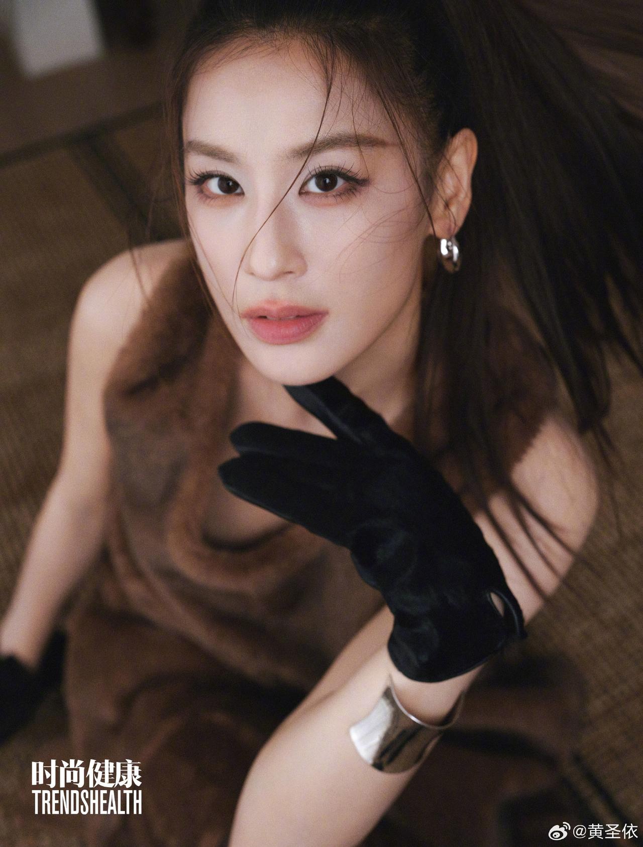 用实际行动表明：离婚之后的女人，真的就是重拾美丽人生