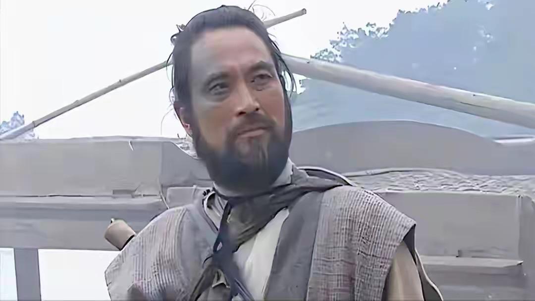 杨志的悲剧是不是高俅一手造成的？大家经常忽略一个细节，跟和珅、杨国忠、秦桧这