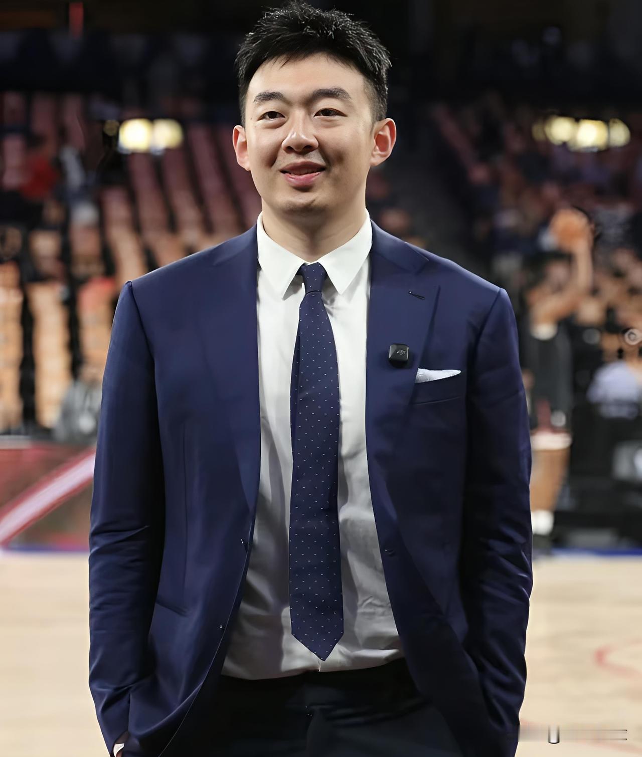 北控男篮这次大洗牌动静可不小，张庆鹏和总经理下课，刘家成走马上任。刚结束的赛季，