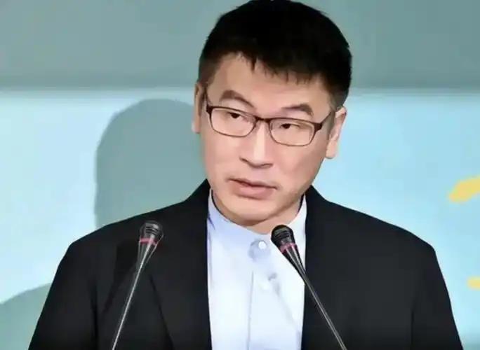 就在刚刚，台“陆委会发言人”梁文杰发表声明，6月25日，针对美在台协会（
