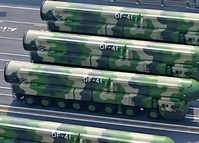 美国报道称，美方花费大量时间分析中国导弹发射基地及生产基地情况，最终得出：中国火