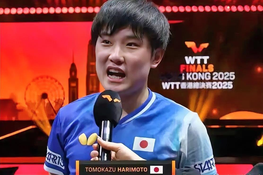 大家发现没，张本智和这次在总决赛变聪明了在刚刚结束的一场WTT总决赛，男单1