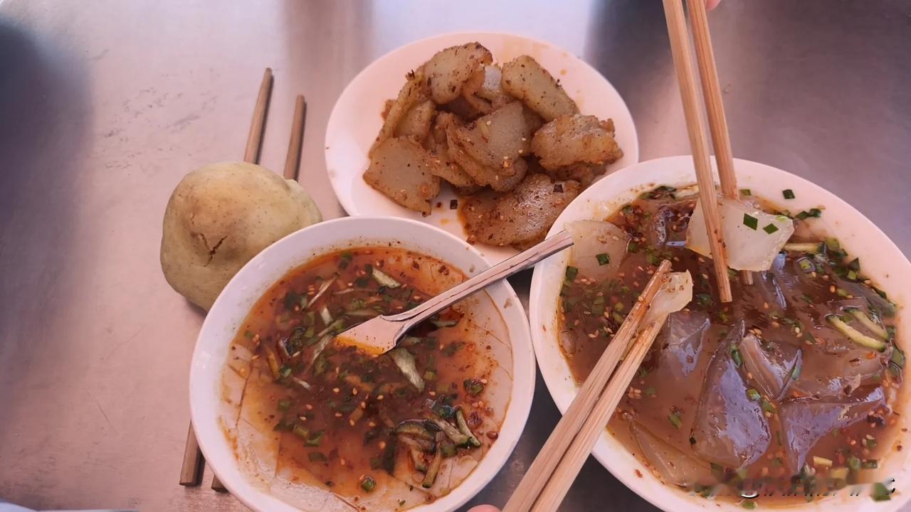 一家三口自驾游不到两天，来回跑了1480公里，逛了榆林市境内四个县城，总共花费1