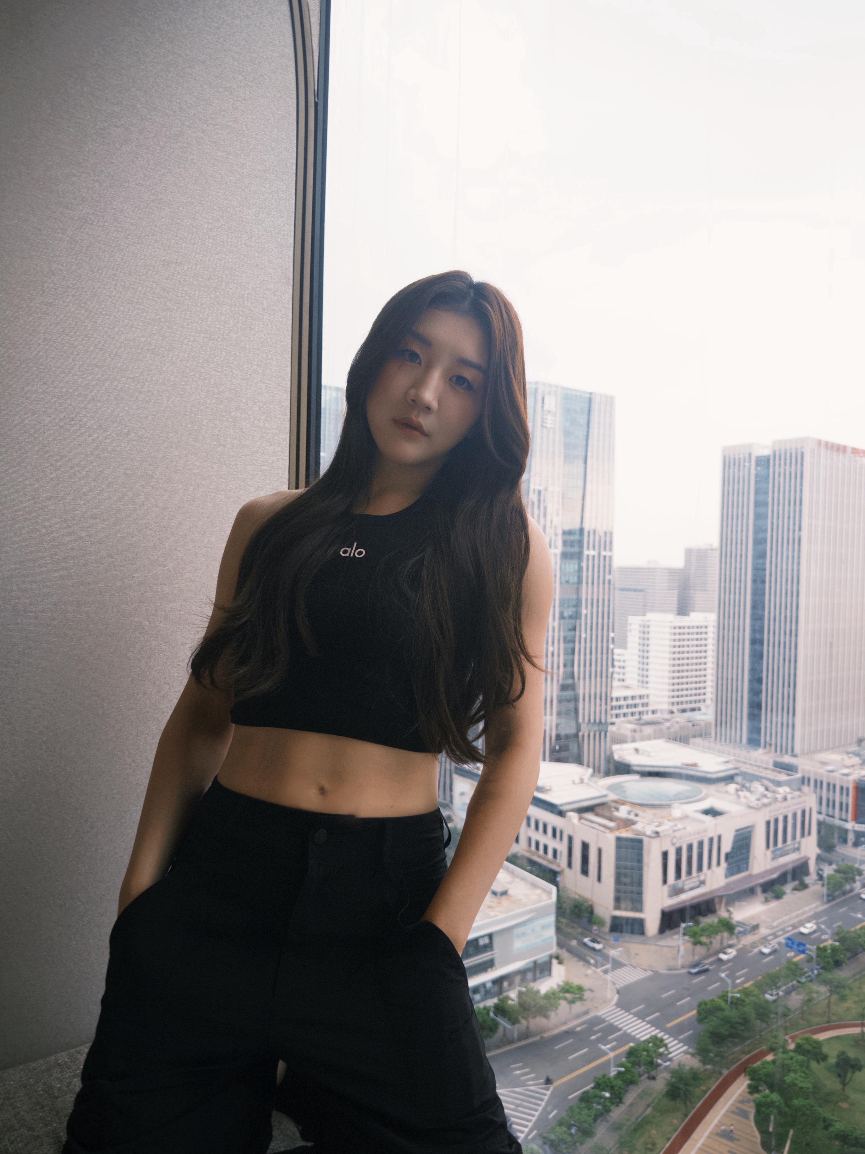 老婆的腹肌好想摸摸​​​