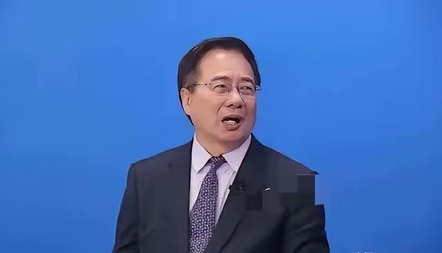 国民党前副秘书长蔡正元近日在节目中抛出三个观点。蔡正元在台湾政论节目里公开说