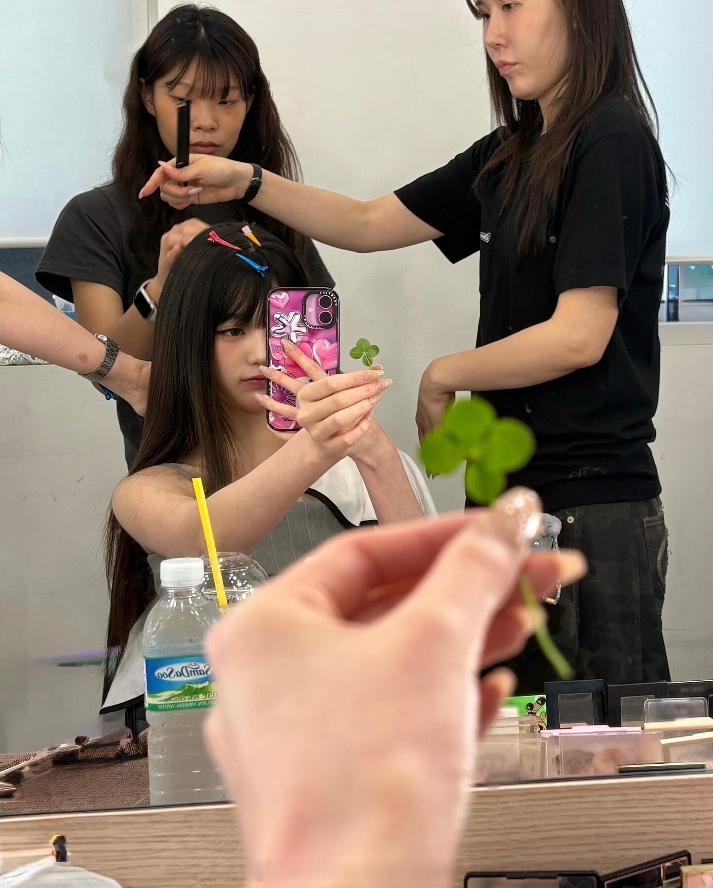 一定会顺顺利利的🍀就这样越自律越幸运下去吧元英！​​​
